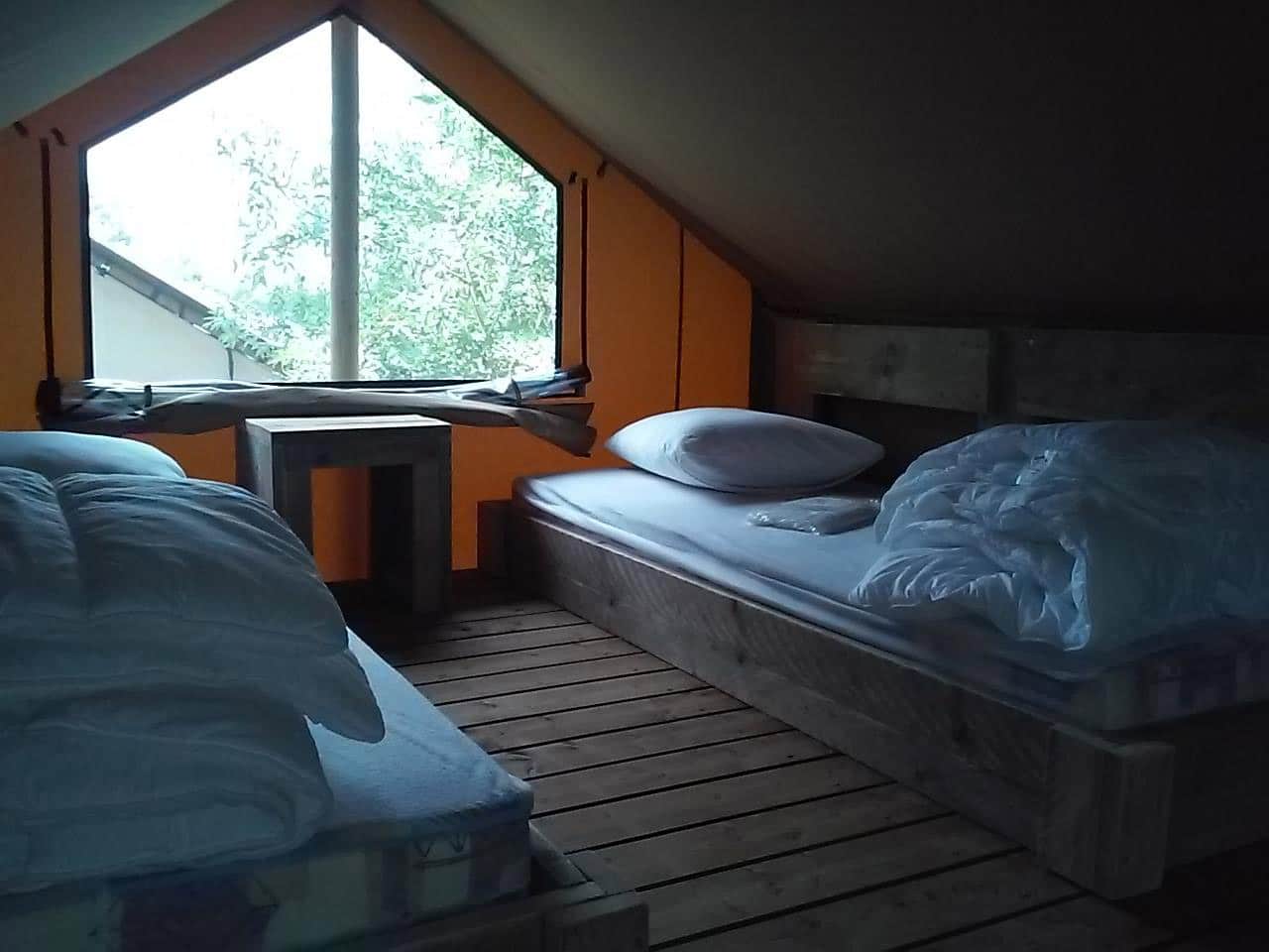 Luxus-Lodgezelt „Gruppe“ für 8 Personen – détail 6