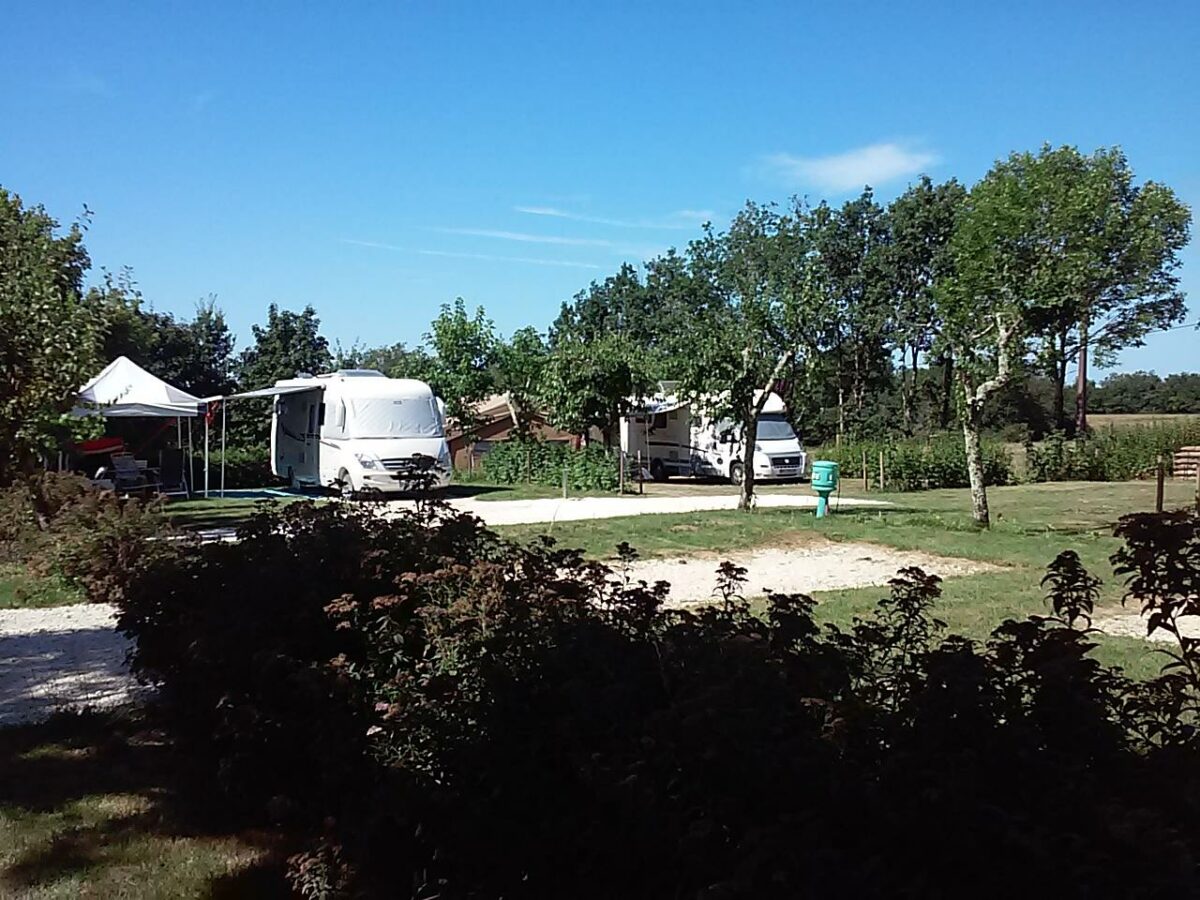 emplacement-camping-tente-dordogne