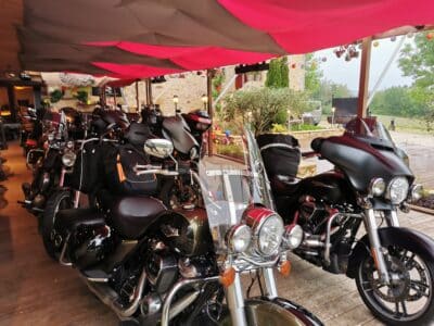 Camping Dordogne Groupe Motard Harley Davidson