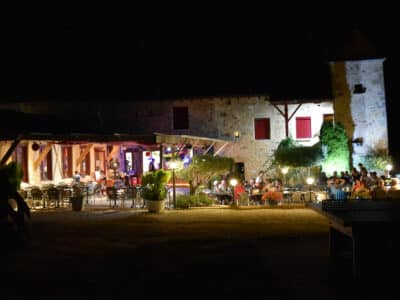 camping-accueil-groupe-nocturne